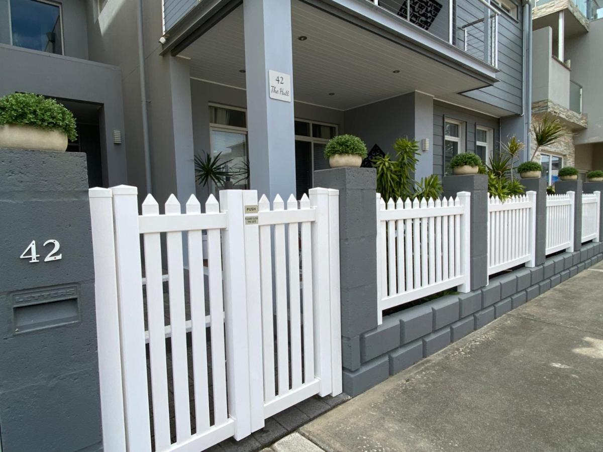 The Hutt On Mandurah Marina Apartment Exterior photo