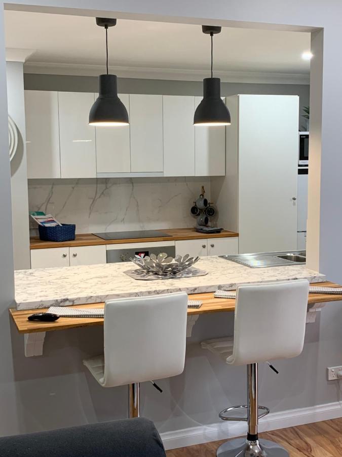 The Hutt On Mandurah Marina Apartment Exterior photo